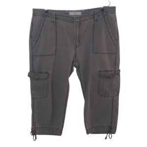 Levi’s Capri Cargo Pants Jeans Sz 12 Green Cotton Faded